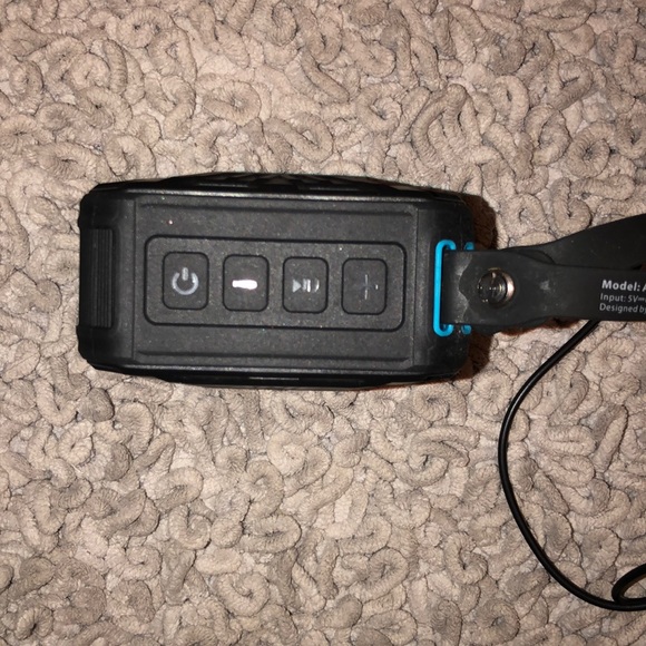 Apie Waterproof Speaker - Picture 3 of 5